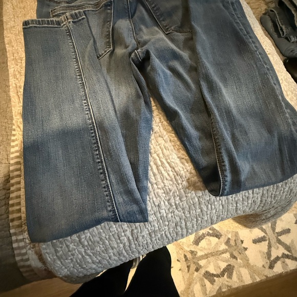 White House Black Market High Rise Distressed Skinny Blue Jeans - Picture 5 of 5